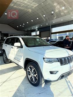 جيب جراند شيروكي